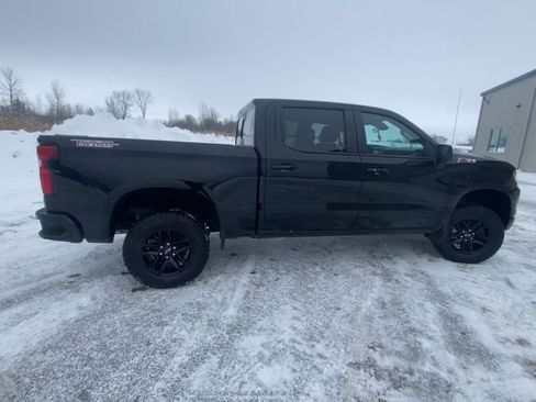 Certified 2024 Chevrolet Silverado 1500 LT Trail Boss w/ Convenience Package II image 9