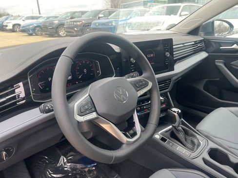 New 2026 Volkswagen Jetta SEL FWD image 12