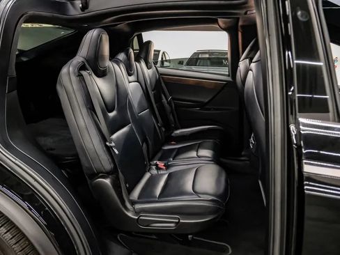 Used 2020 Tesla Model X Long Range AWD/4WD image 45