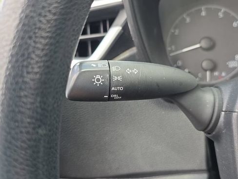 Used 2023 Toyota Corolla LE FWD image 25