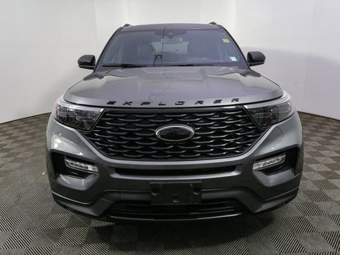 Used 2023 Ford Explorer ST-Line w/ Class IV Trailer Tow Package AWD/4WD image 4