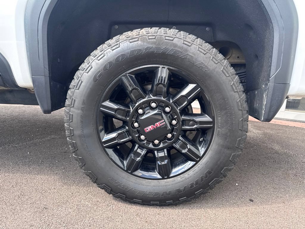 Used 2025 GMC Sierra 2500 AT4 AWD/4WD image 25