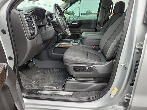 Used 2020 Chevrolet Silverado 1500 RST AWD/4WD image 29