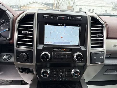 Used 2019 Ford F250 Platinum w/ Platinum Ultimate Package image 22
