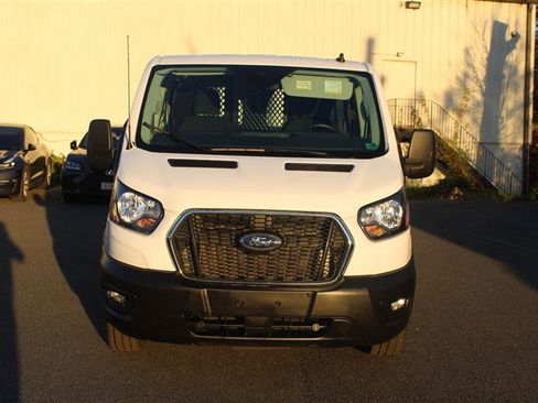 Used 2024 Ford Transit 250 250 w/ Exterior Upgrade Package image 3