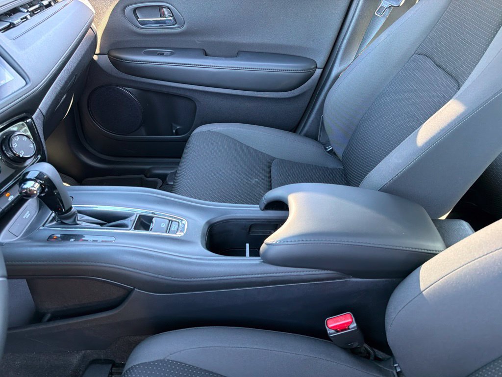 Certified 2019 Honda HR-V Sport image 12