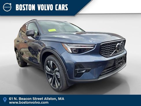 New 2026 Volvo XC40 B5 Plus w/ Climate Package AWD/4WD image 1