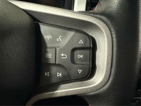 Used 2025 Ford Bronco Heritage Edition AWD/4WD image 18