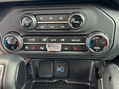 Used 2024 Ford Bronco Raptor AWD/4WD image 20