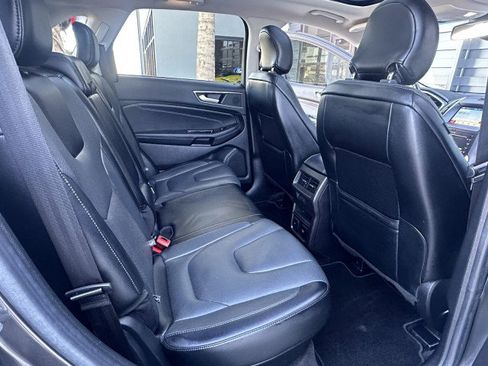 Used 2018 Ford Edge Titanium w/ Equipment Group 301A image 17