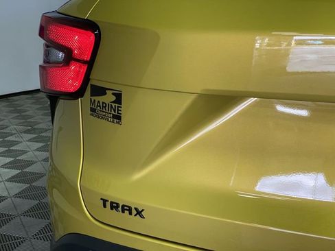 Certified 2025 Chevrolet Trax RS w/ Driver Confidence Package image 35