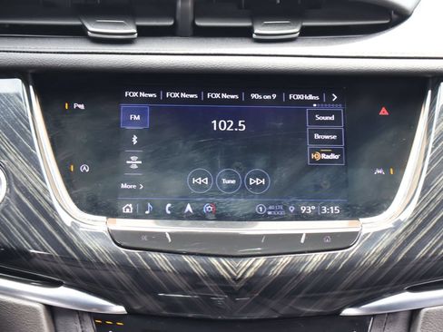 Certified 2023 Cadillac XT6 Premium Luxury AWD/4WD image 17
