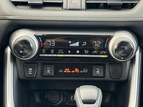 Certified 2024 Toyota Tacoma SR image 23