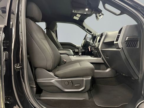 Used 2019 Ford F150 XLT w/ Equipment Group 302A Luxury image 12