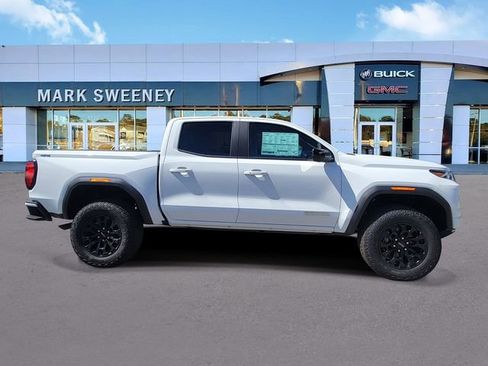 New 2026 GMC Canyon Elevation w/ Convenience Package AWD/4WD image 30