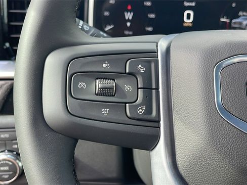 New 2026 GMC Sierra 1500 Elevation image 23