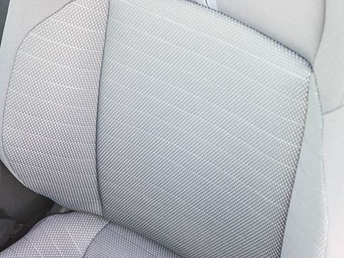 Used 2025 Toyota Corolla SE image 23