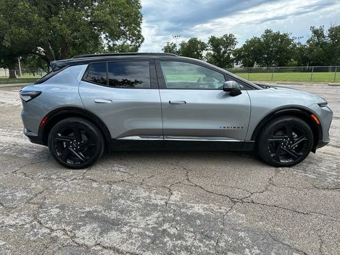 New 2025 Chevrolet Equinox EV RS w/ Convenience Package II image 10