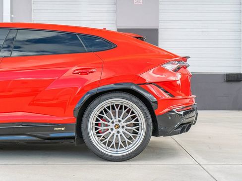 Used 2023 Lamborghini Urus S AWD/4WD image 5