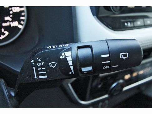 Certified 2023 Nissan Rogue SL w/ SL Premium Package image 18