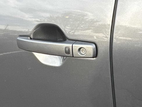 New 2026 Nissan Frontier PRO-4X w/ Pro Premium Package AWD/4WD image 13