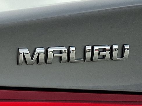 Used 2024 Chevrolet Malibu LT image 30