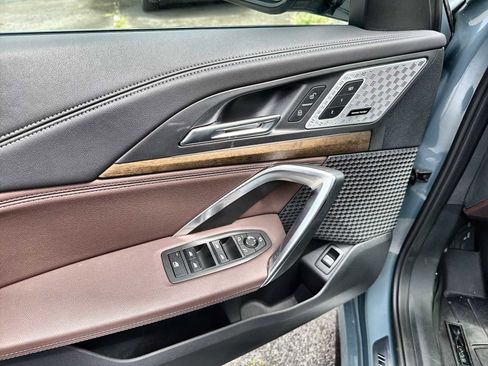 Used 2023 BMW X1 xDrive28i w/ Premium Package image 13