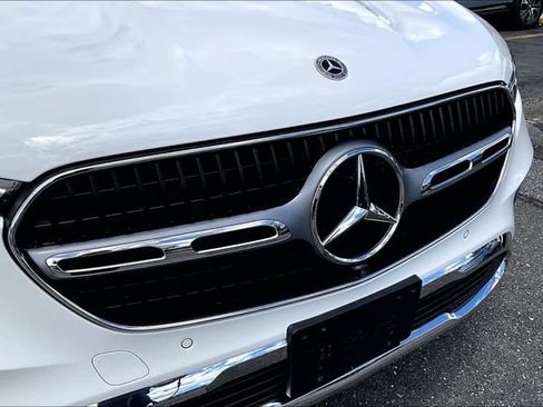 Used 2026 Mercedes-Benz GLC 300 4MATIC image 27