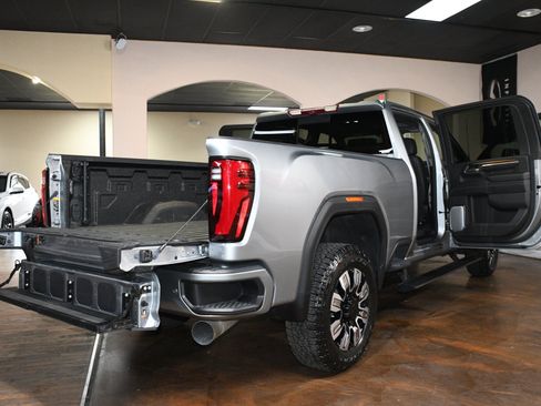 Used 2024 GMC Sierra 2500 Denali w/ Denali Reserve Package AWD/4WD image 91