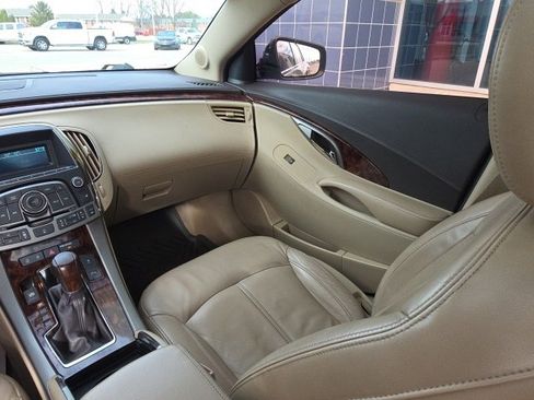 Used 2012 Buick LaCrosse Premium image 12