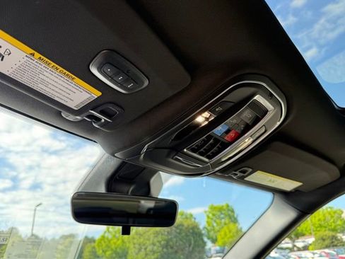 New 2026 Jeep Grand Cherokee Limited AWD/4WD image 25