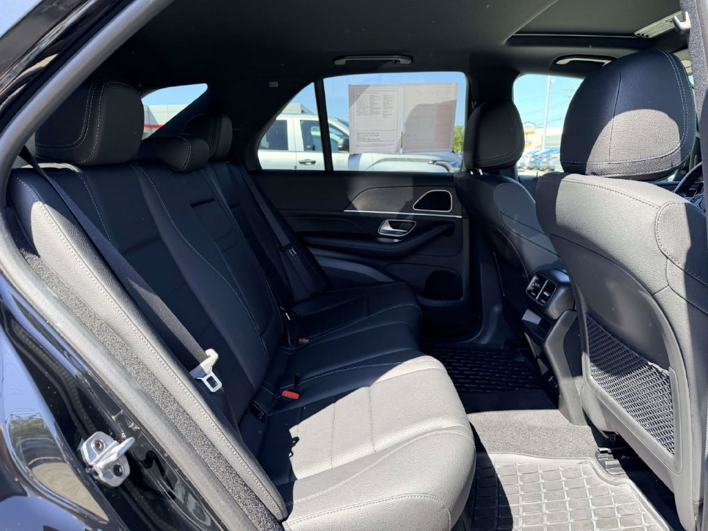 Used 2025 Mercedes-Benz GLE 350 4MATIC image 14