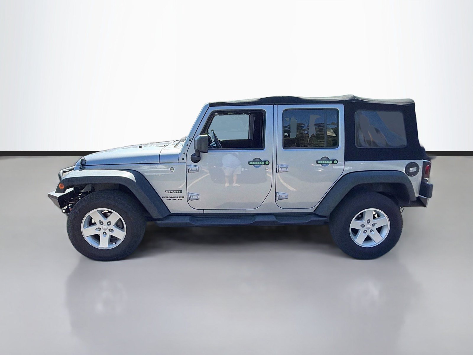 Used 2017 Jeep Wrangler Unlimited Sport w/ Quick Order Package 24S AWD/4WD image 8