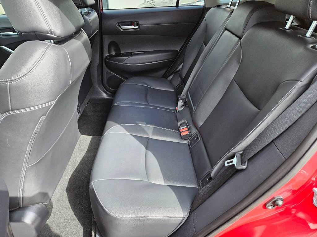 Certified 2022 Toyota Corolla Cross XLE w/ Black Badges Package (TMS) AWD/4WD image 20