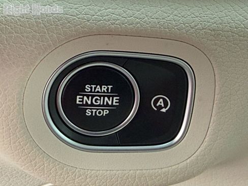 Used 2024 Mercedes-Benz GLE 450 4MATIC image 25