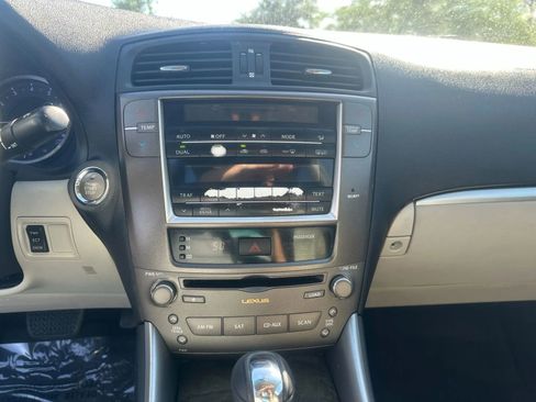 Used 2013 Lexus IS 250 w/ Premium Pkg Value Edition RWD image 11