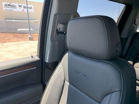 New 2025 GMC Sierra 1500 Denali image 24