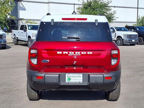 New 2025 Ford Bronco Sport Heritage w/ Convenience Package image 12