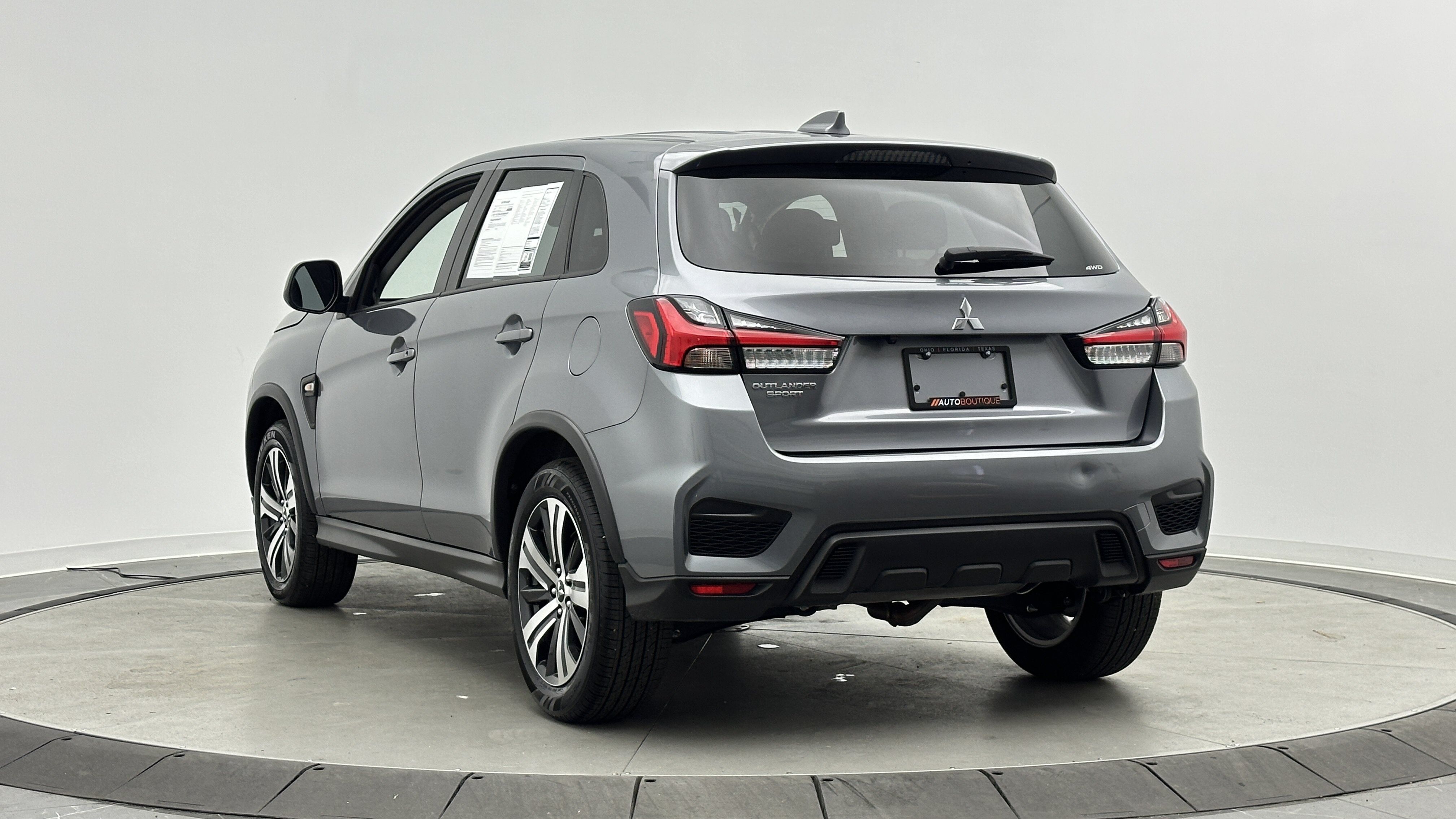 Used 2026 Mitsubishi Outlander Sport AWD image 5