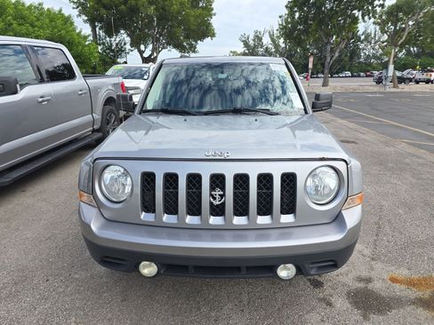 Used 2015 Jeep Patriot High Altitude image 5