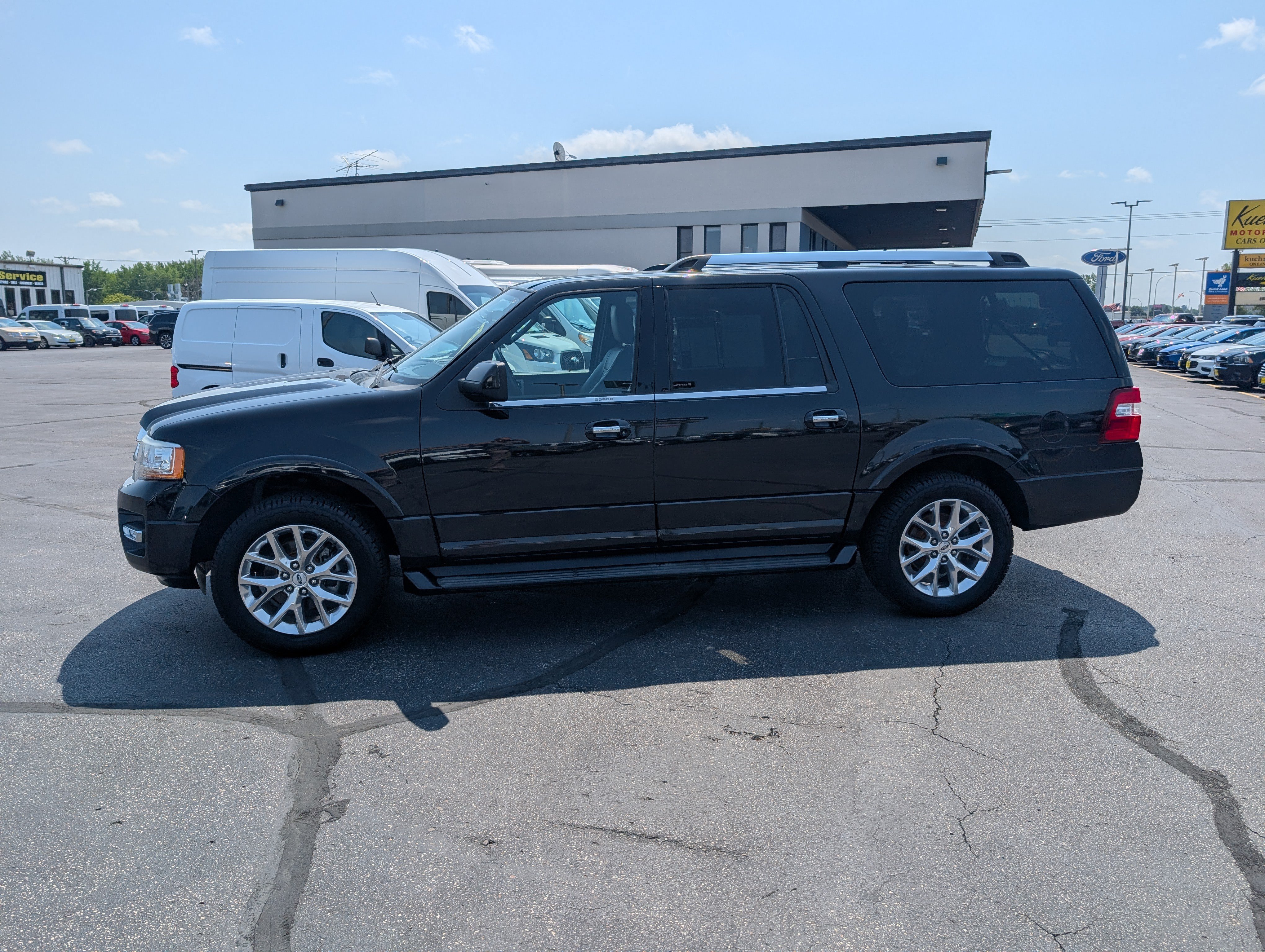 Used 2015 Ford Expedition EL Limited AWD/4WD image 5