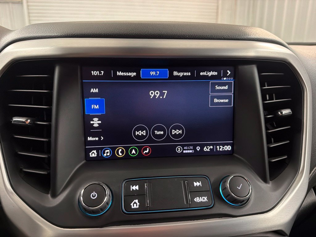 Used 2023 GMC Acadia SLT FWD image 26
