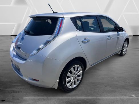 Used 2014 Nissan Leaf S image 7