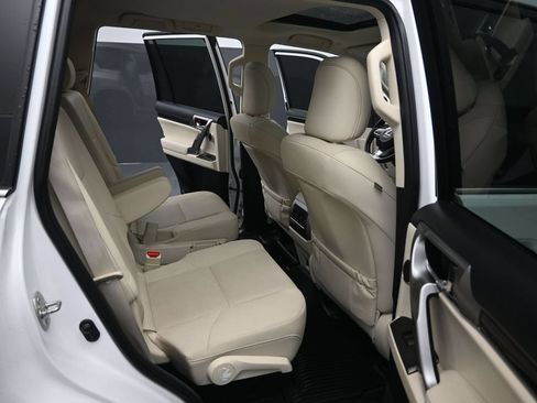 Used 2023 Lexus GX 460 Premium AWD/4WD image 38