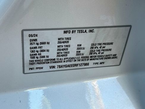 Used 2024 Tesla Model Y Long Range image 36