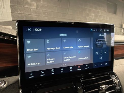 Used 2024 Lincoln Navigator Reserve image 54