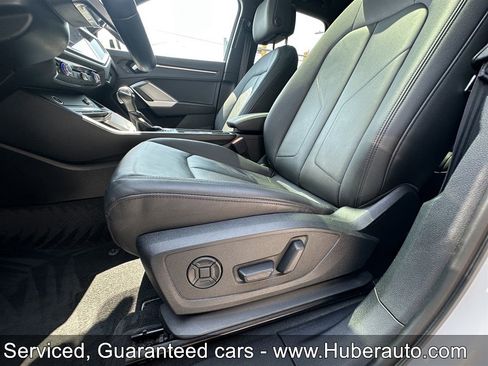 Used 2023 Audi Q3 2.0T Premium image 12
