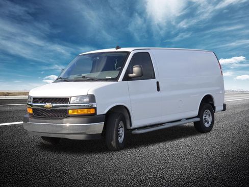 Used 2023 Chevrolet Express 2500 w/ Driver Convenience Package image 14
