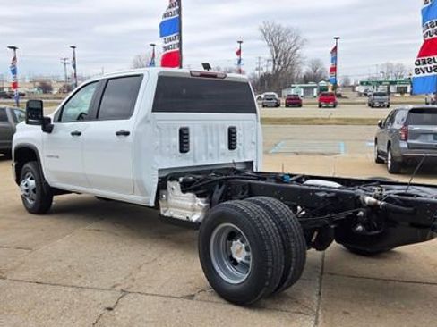 New 2026 Chevrolet Silverado 3500 W/T w/ WT Convenience Package AWD/4WD image 2