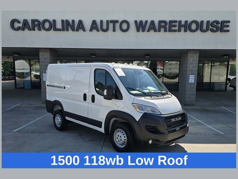 Used 2025 RAM ProMaster 1500 w/ Safety Group FWD image 1